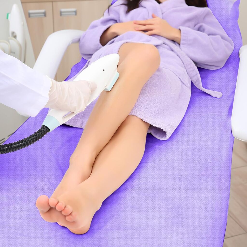 ТНТ еднократни чаршафи на ролка 70 см x 50 м / Лилав [6]