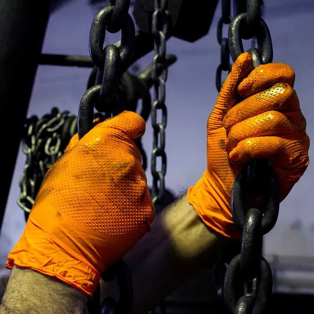 Дебели и плътни автосервизни нитрилни ръкавици Serix [3]